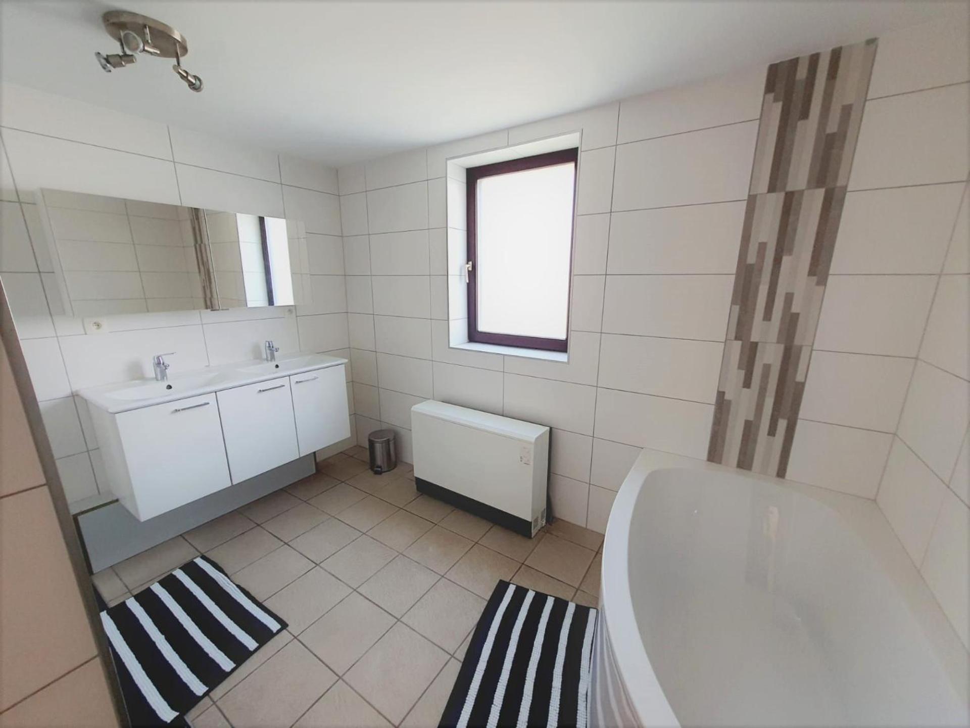 Maison De Vacances Situee Entre Liege, Tongres Et Vise Slins Bagian luar foto